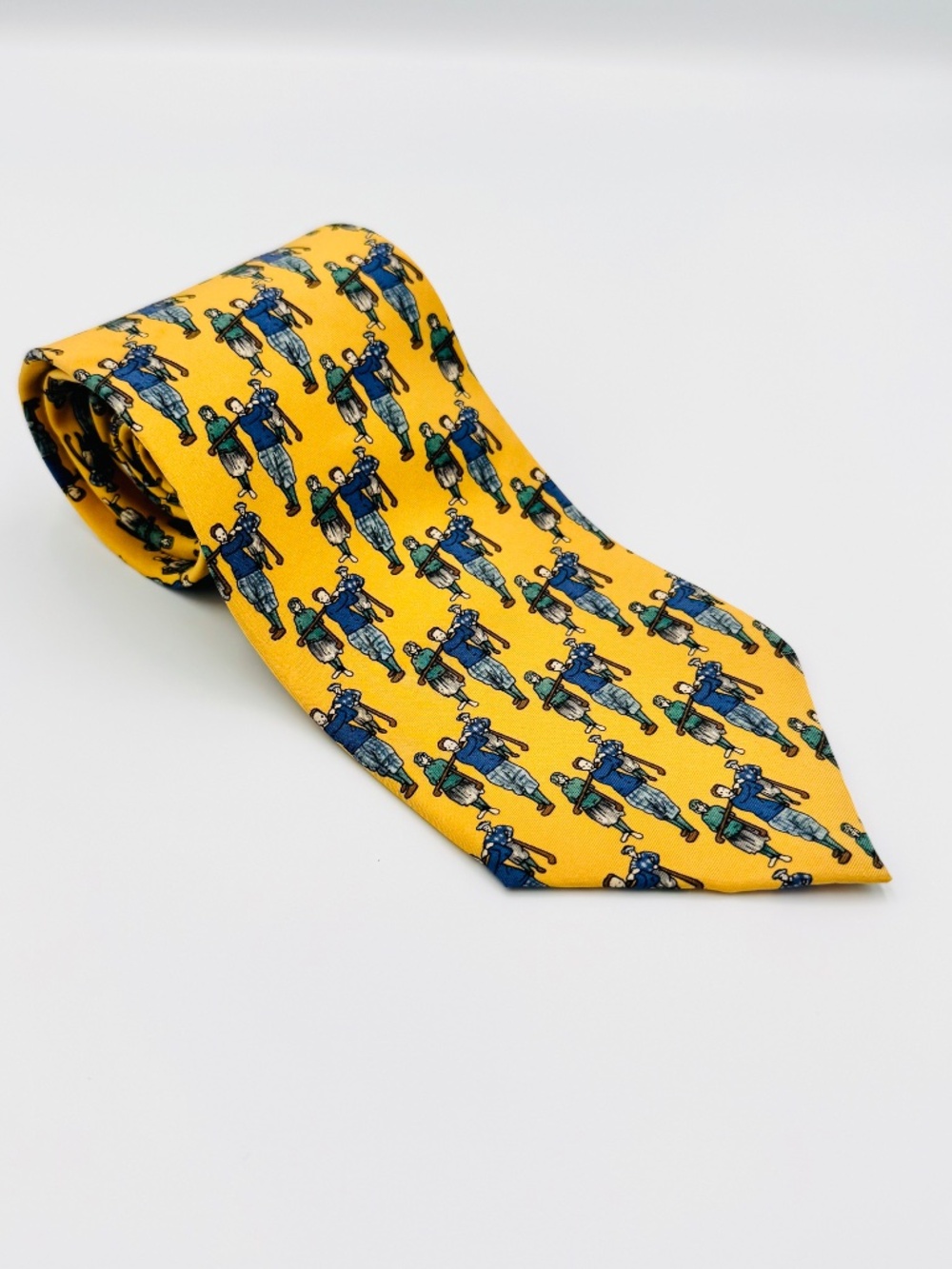 Vintage Hathaway Novelty Golf Tie Old Time Golfer 100% Silk Yellow Made in USA